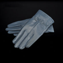 Load image into Gallery viewer, Woman Gloves