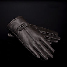 Load image into Gallery viewer, Woman Gloves