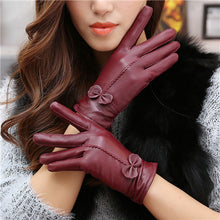 Load image into Gallery viewer, Woman Gloves