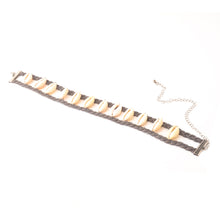 Load image into Gallery viewer, Natural shell necklace