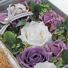 Load image into Gallery viewer, Confession flower gift box
