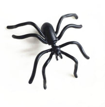 Load image into Gallery viewer, Spider Earrings