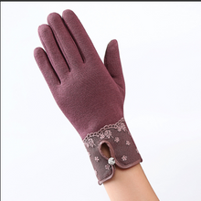 Load image into Gallery viewer, Touch screen ladies winter gloves outdoor sports cycling driving warm gloves not falling velvet gloves