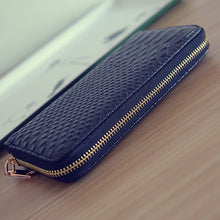 Load image into Gallery viewer, Women's coin purse