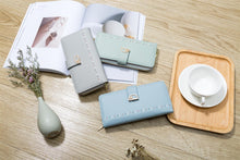 Load image into Gallery viewer, Ladies Folding Coin Purse