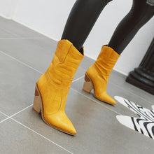 Load image into Gallery viewer, Pointed Thick Heel White Boots Women's Western Cowboy Boots