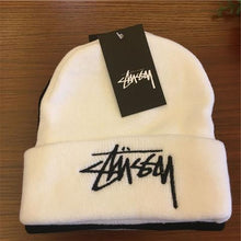 Load image into Gallery viewer, Men's And Women's Couple Woolen Hats Autumn Warm And Cold Hats