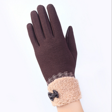 Load image into Gallery viewer, Touch screen ladies winter gloves outdoor sports cycling driving warm gloves not falling velvet gloves