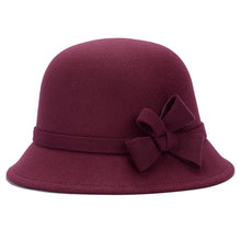 Load image into Gallery viewer, Bowler hat and fleece hat
