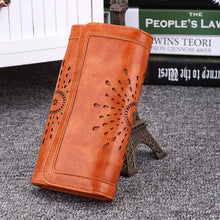 Load image into Gallery viewer, Foreign trade explosion handbag 2021 autumn and winter new long money clip of European and American fashion hollowed out seventy percent off lady Purse