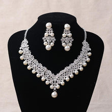Load image into Gallery viewer, Pearl Necklace Bridal Necklace and Earring Set
