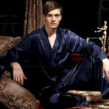 Load image into Gallery viewer, Solid color home wear men's winter pajamas