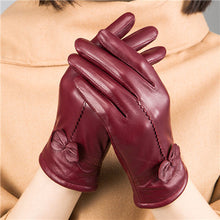 Load image into Gallery viewer, Woman Gloves