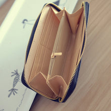 Load image into Gallery viewer, Women's coin purse