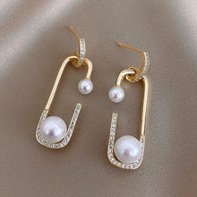 Load image into Gallery viewer, Korean Version Of Imitation Pearl Personality Wild Geometric Type Women's Earrings