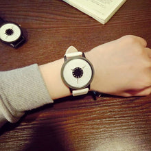 Load image into Gallery viewer, Hot Simple Fashion Korean Lovers Couple Quartz Watch Leather Clock Men Women Wristwatches Personality Student Watches Casua TC21