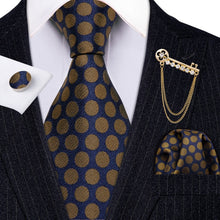 Load image into Gallery viewer, Fashion Designer Gold Striped Men Tie Gold Brooches Silk Tie Handkerchief Set Neck Tie For Men Groom Gift Business Barry.Wang