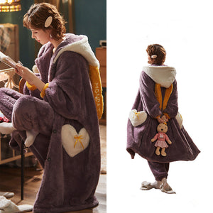 Autumn And Winter Long Velvet Pajamas Set Thick Warm Female Bathrobe Coral Velvet Winter Home Service