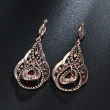 Load image into Gallery viewer, Retro Wild Temperament Banquet Earrings Earrings
