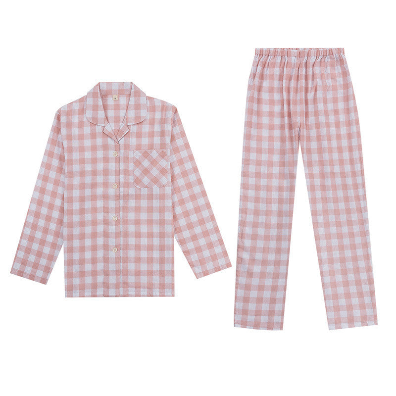 Pajamas with long sleeves