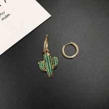 Load image into Gallery viewer, Cactus earrings
