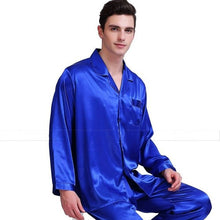 Load image into Gallery viewer, Solid color home wear men&#39;s winter pajamas
