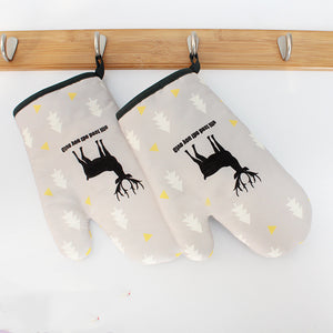 Thickened microwave oven gloves