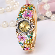 Load image into Gallery viewer, Small flower diamond ladies bracelet watch
