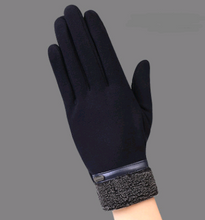 Load image into Gallery viewer, New men&#39;s gloves winter outdoor warm riding gloves men&#39;s touch screen gloves

