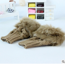 Load image into Gallery viewer, Autumn and winter warm thickening ladies gloves Korean rabbit hair cute half finger gloves wool knit gloves
