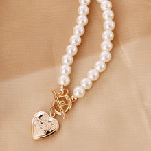 Load image into Gallery viewer, Love pearl retro necklace women
