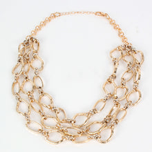 Load image into Gallery viewer, Metal necklace

