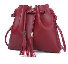 Load image into Gallery viewer, Tassel bucket coin purse
