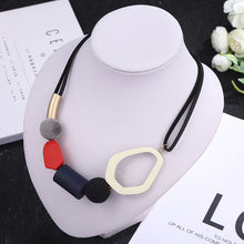 Load image into Gallery viewer, Irregular necklace resin
