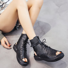 Load image into Gallery viewer, Leather Boots Flat Fish Mouth Hole Martin Boots
