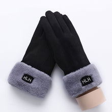 Load image into Gallery viewer, Suede gloves for ladies
