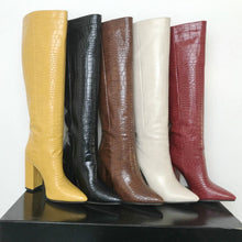 Load image into Gallery viewer, Large chunky boots for high boots for women
