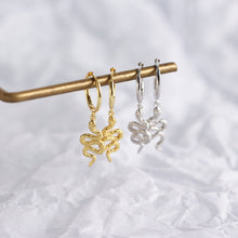 Load image into Gallery viewer, Irregular Golden Tassel Pleated Snake Earrings Earrings
