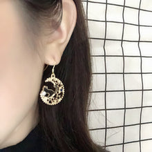 Load image into Gallery viewer, Cat fresh cartoon earrings ins wind moon earrings cute girl students simple Japanese and Korean earrings female ear clips
