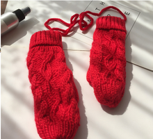 Load image into Gallery viewer, Korean Twist Double Thickening Fashion Hanging Neck Woolen Gloves Mittens Knitted Gloves Women Winter Korean Cute
