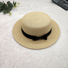 Load image into Gallery viewer, Straw Hat Women&#39;s Flat Top Hat Short Hair Hat Summer Korean Version Of The Wild Sun Hat
