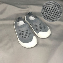 Load image into Gallery viewer, Children&#39;S Indoor Shoes Kindergarten Girls Boys Baby Soft Sole Shoes
