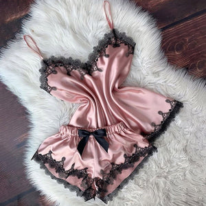 V Neck Eyelash Lace Bowknot Pajamas Three-piece Set