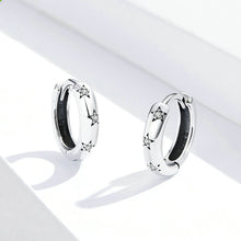 Load image into Gallery viewer, Simple And Small Sterling Silver Earrings Star Earrings
