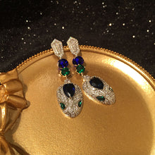Load image into Gallery viewer, Emerald Eye Snake Earrings Temperament Dinner Earrings
