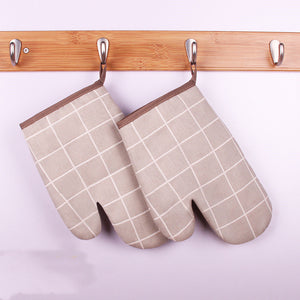 Thickened microwave oven gloves