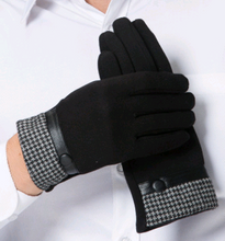 Load image into Gallery viewer, New men&#39;s gloves winter outdoor warm riding gloves men&#39;s touch screen gloves
