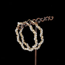 Load image into Gallery viewer, Metal Pearl Earrings Earrings
