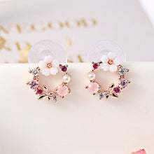 Load image into Gallery viewer, Flower ear clip garland earrings
