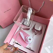 Load image into Gallery viewer, Ins Red Wine Glass Gift Box High-value Suit Romantic Personality Couple Wedding Gift Champagne Glass Crystal Goblet
